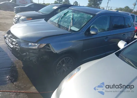 2017 Mitsubishi Outlander Sel z USA, uszkodzony, nr VIN JA4AD3A38HZ015978
